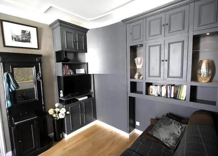 Parisinteriorsrentals - Beautiful 2 Bdr Le Marais Notre Dame Parigi