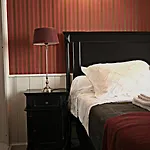 Parisinteriorsrentals - Beautiful 2 Bdr Le Marais Notre Dame Parijs